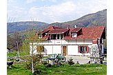 Family pension Poiana Mărului Romania